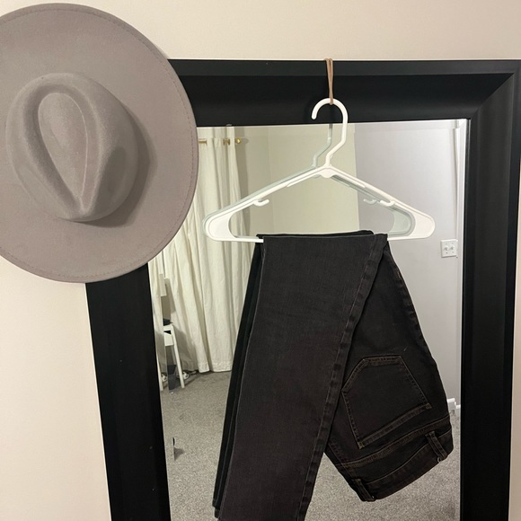 Women’s Cabi Black Jeans Size 8 Style #202 - Picture 3 of 8